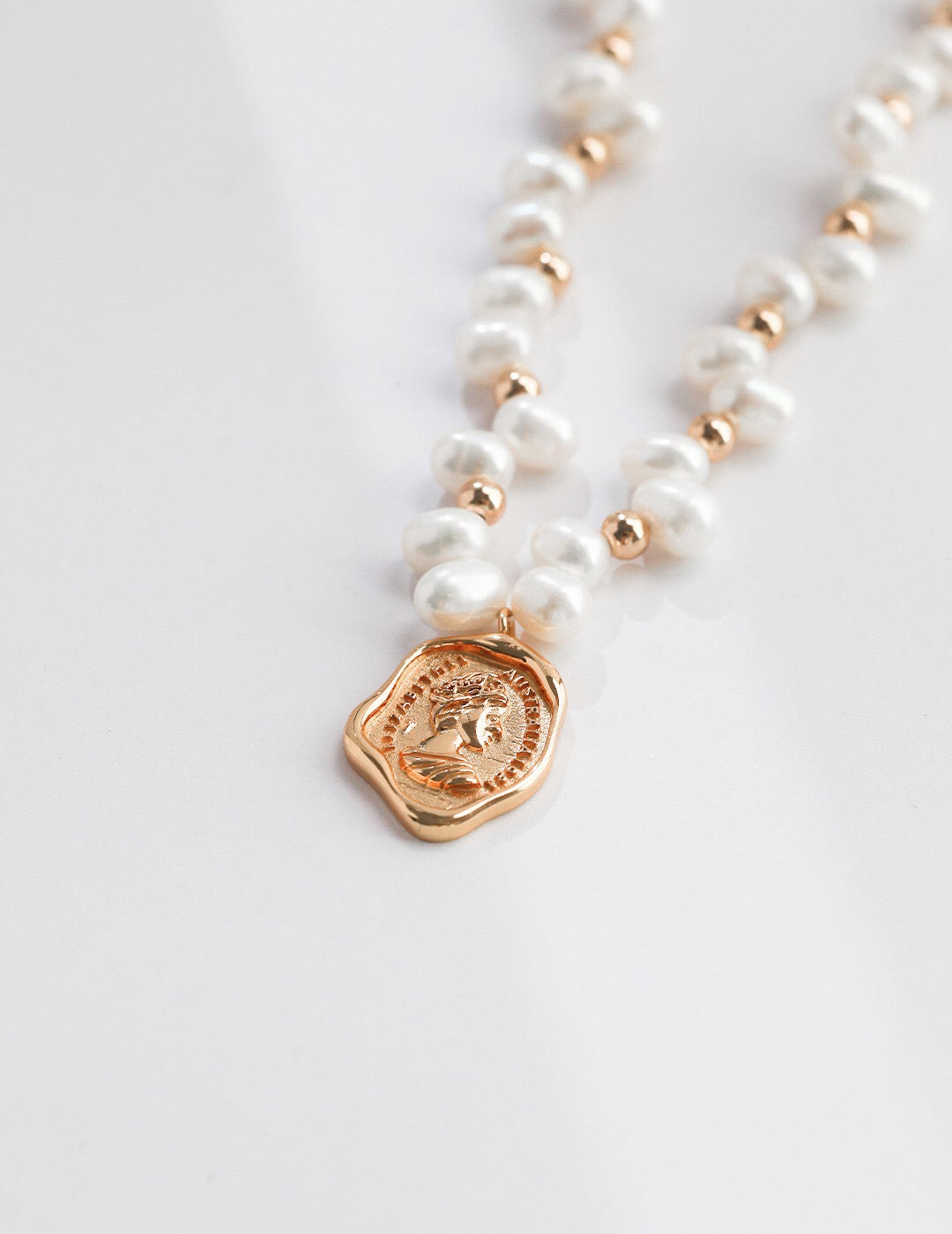 The Devika Pendant