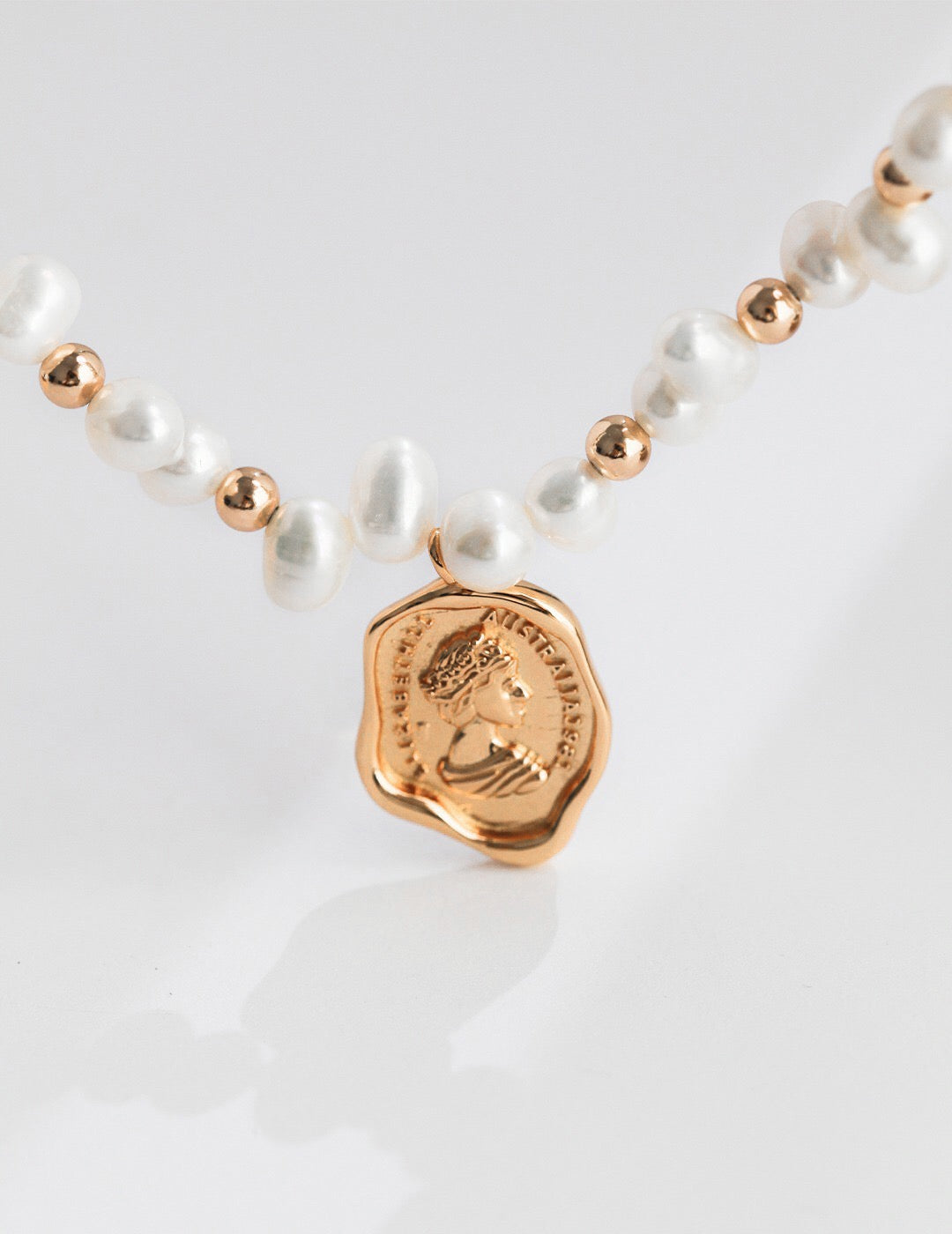The Devika Pendant