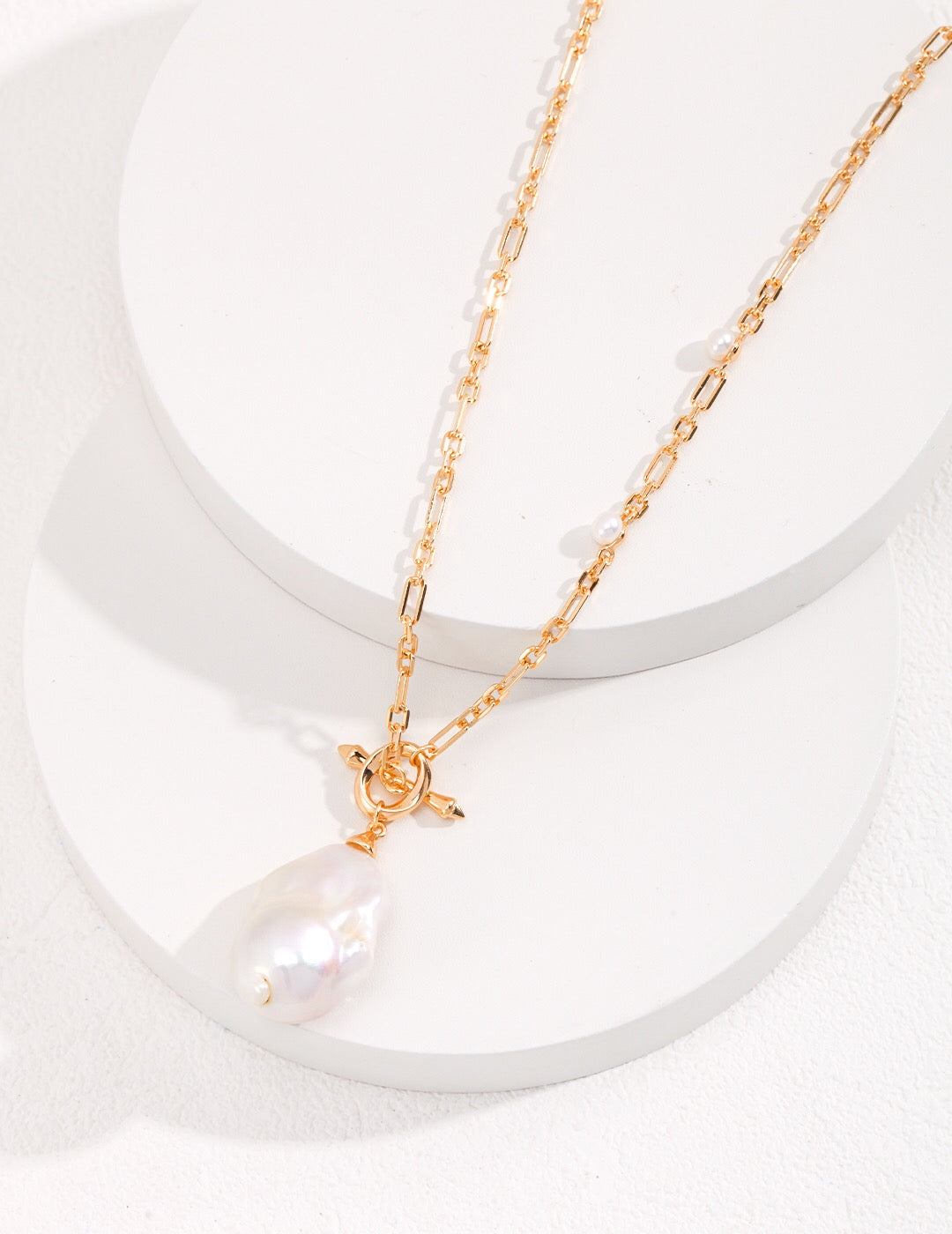 The Anaya Pendant