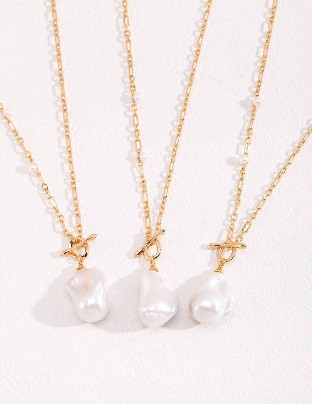 The Anaya Pendant