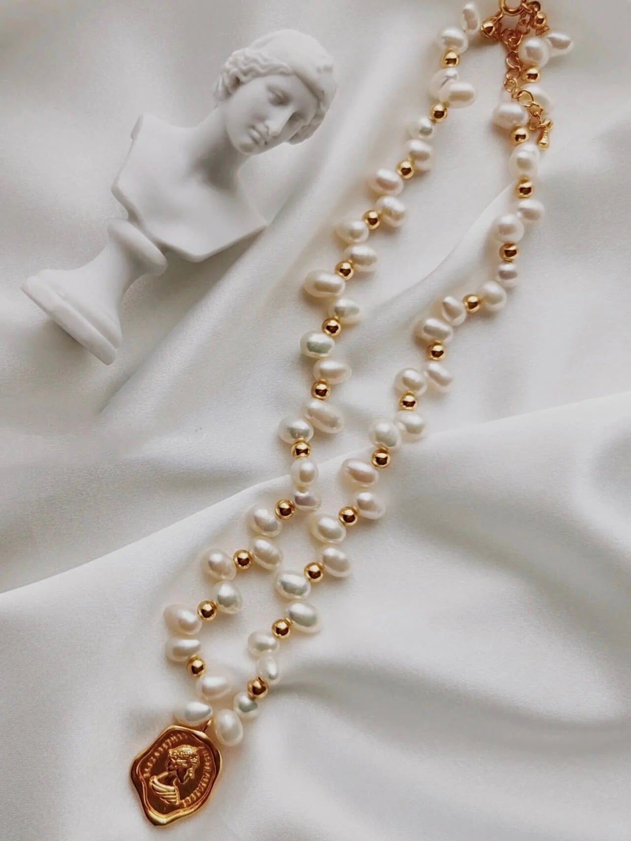 The Devika Pendant
